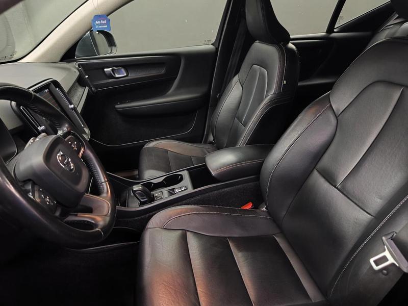 Volvo XC40 T4 - foto 10