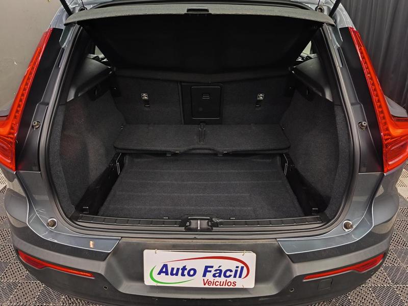 Volvo XC40 T4 - foto 19