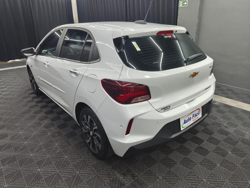 Chevrolet Onix 10tat - foto 7