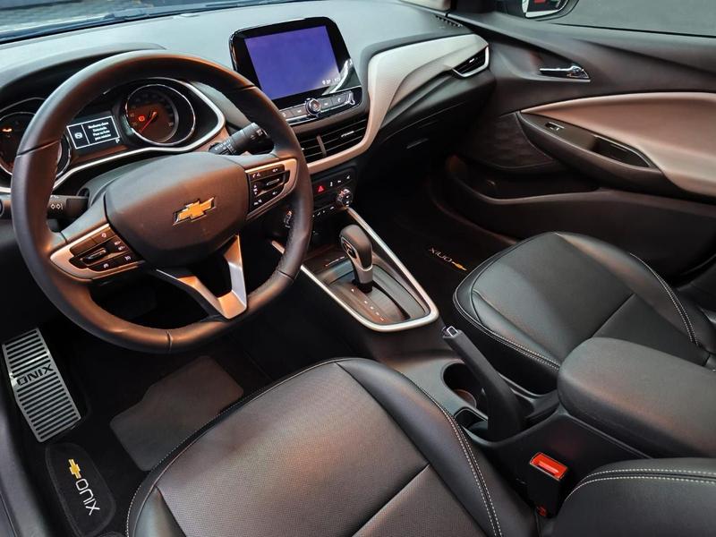 Chevrolet Onix 10tat - foto 11
