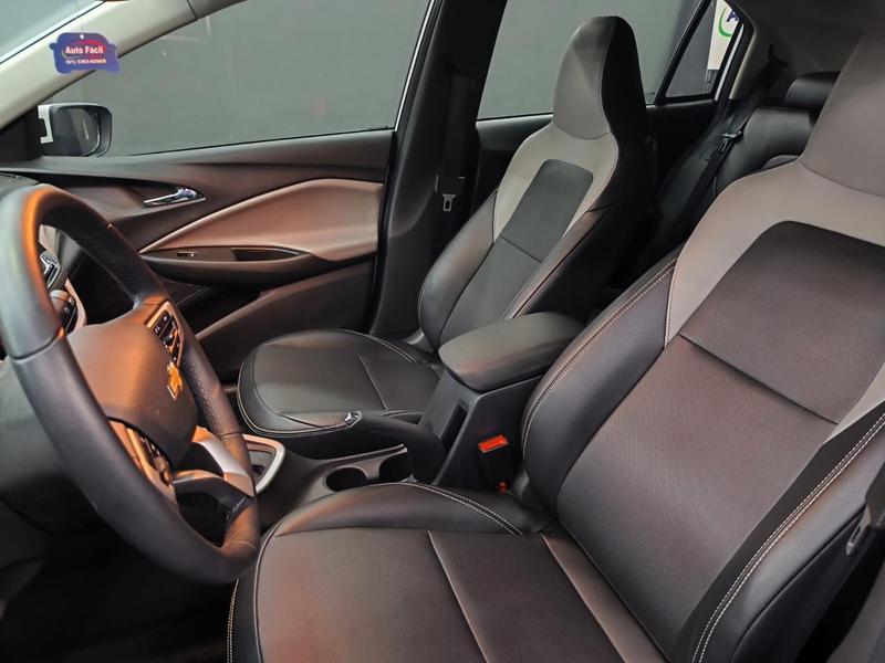 Chevrolet Onix 10tat - foto 9