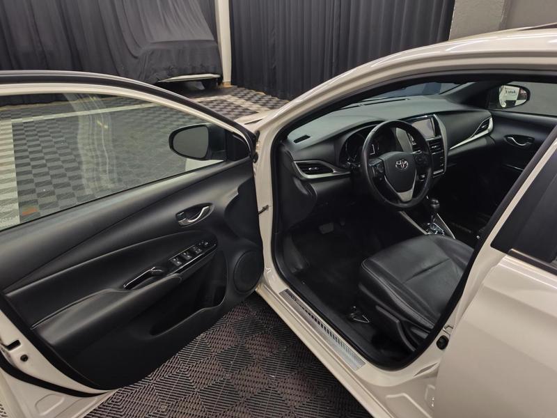 Toyota Yaris Ha Xls 15cnt - foto 8