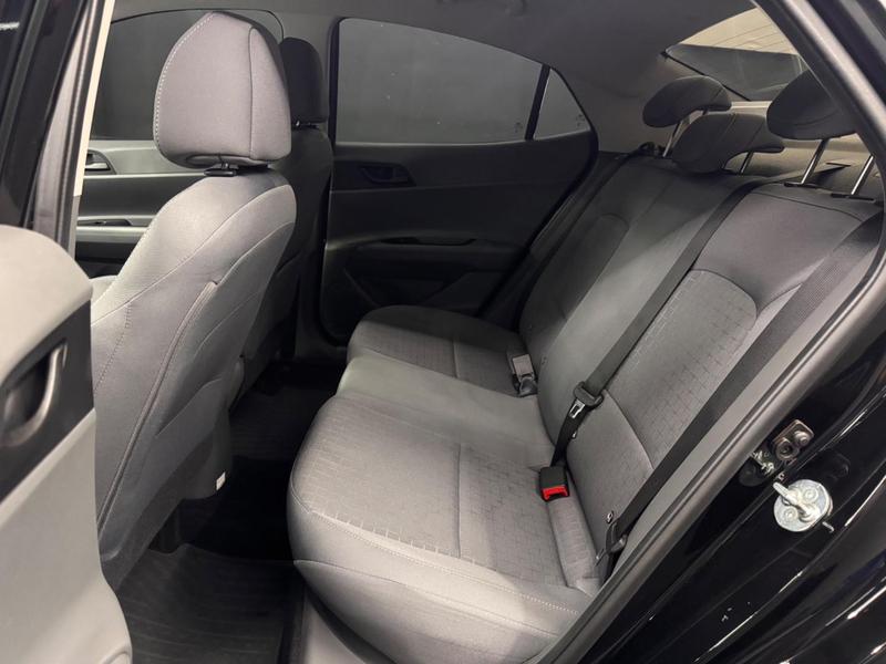 Hyundai HB20S Comfort Plus 1.0 12V Flex Mec - foto 14