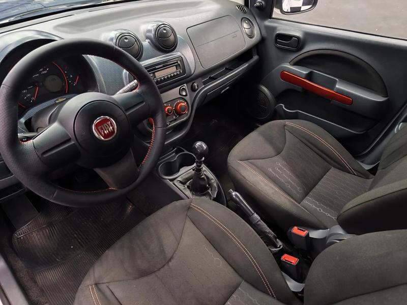 Fiat Uno Sporting 1.4 - foto 12