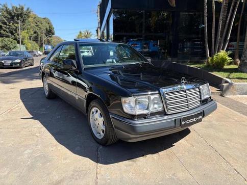 MERCEDES-BENZ 300 CD COUPE