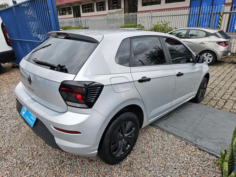 Volkswagen Polo Track 1.0 Flex 12V 5P - foto 4
