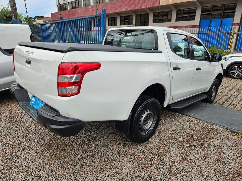 Mitsubishi L200 Triton Gl 2.4 Tb Diesel 4X4 Manual - foto 4