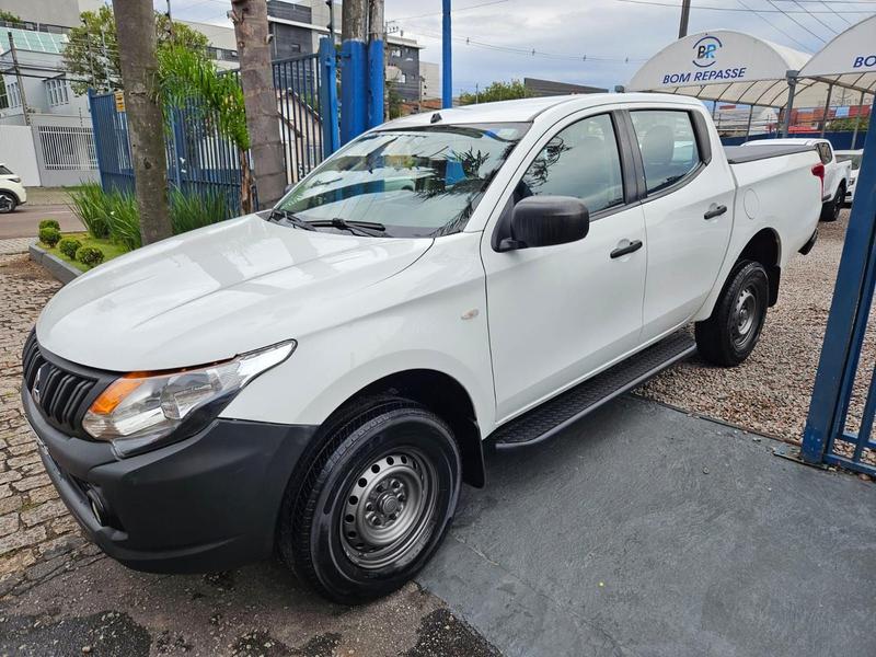 Mitsubishi L200 Triton 2022 à venda