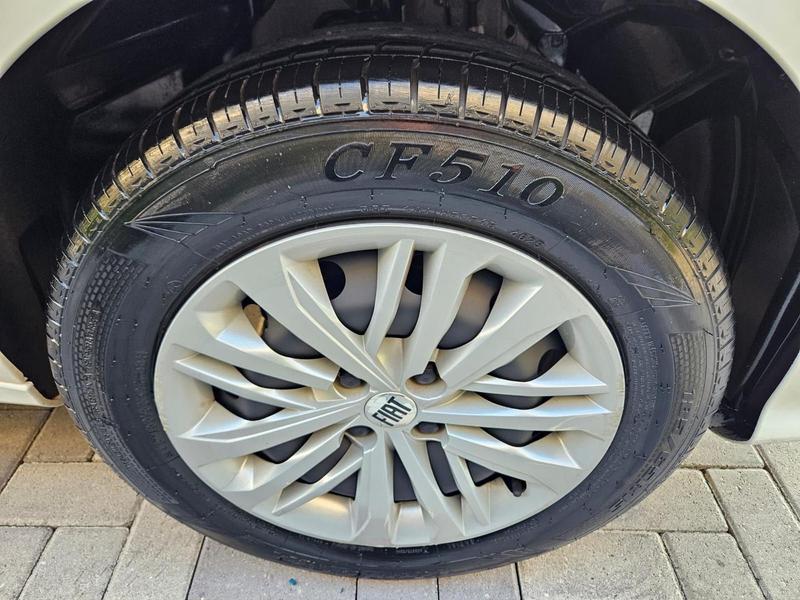 Fiat Cronos Drive 1.3 8V Flex - foto 13