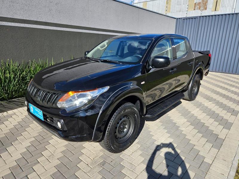 Mitsubishi L200 Triton 2023 à venda