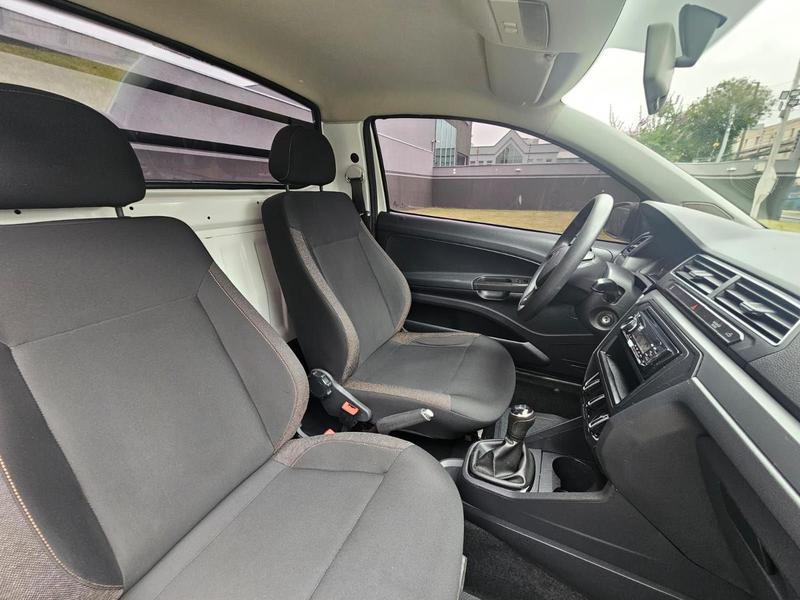 Volkswagen Saveiro Robust 1.6 Total Flex 16V - foto 8