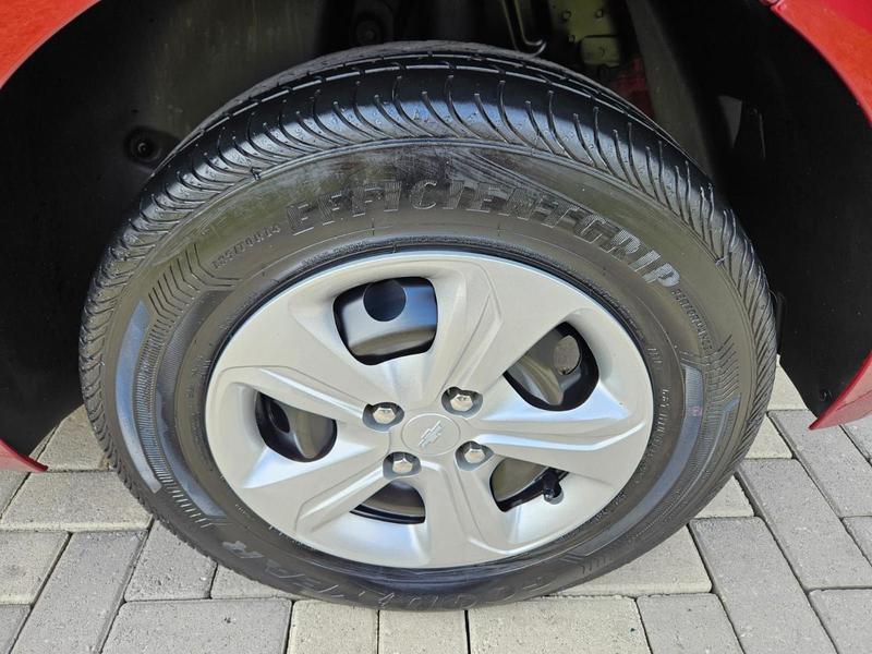 Chevrolet Onix Hatch 1.0 12V Flex 5P Mec. - foto 15