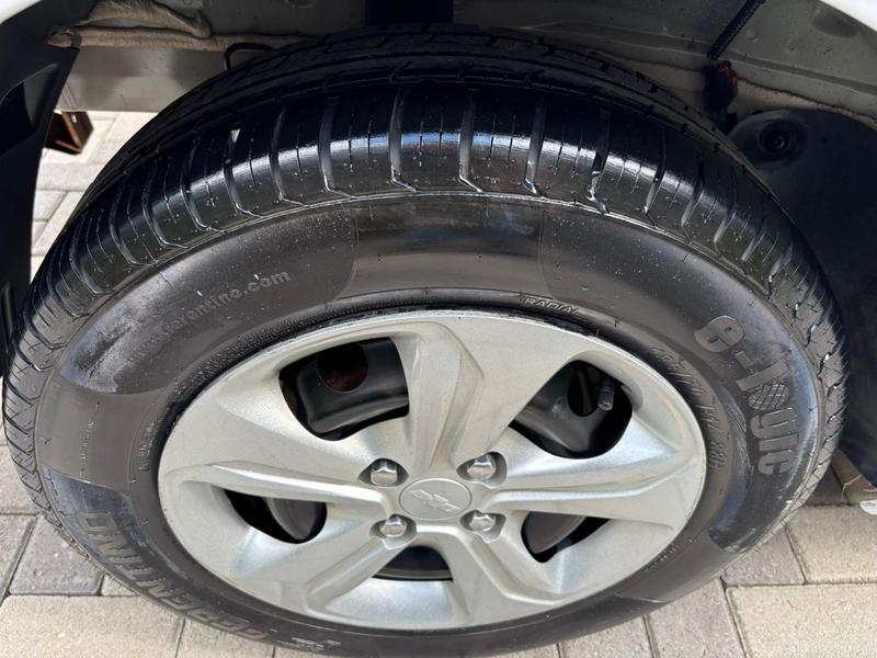 Chevrolet Onix Hatch 1.0 12V Flex 5P Mec - foto 13