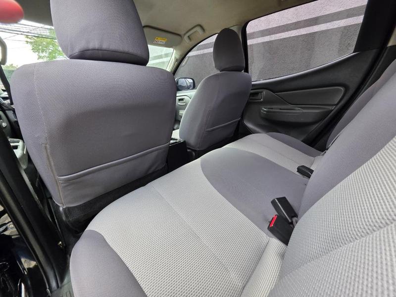 Mitsubishi L200 Triton Gl 2.4 Tb Diesel 4X4 Manual - foto 12