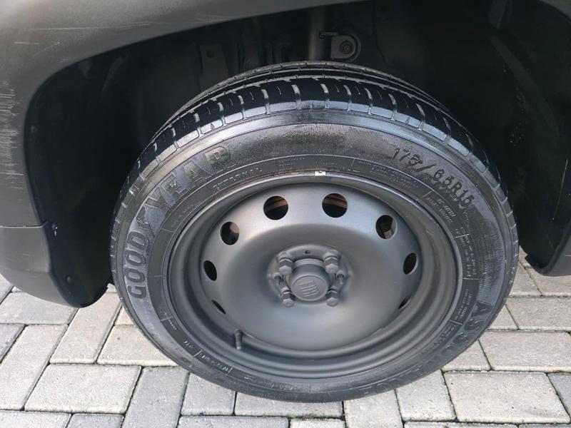 Fiat Strada Endurance Cs 1.4 Flex Manual - foto 12