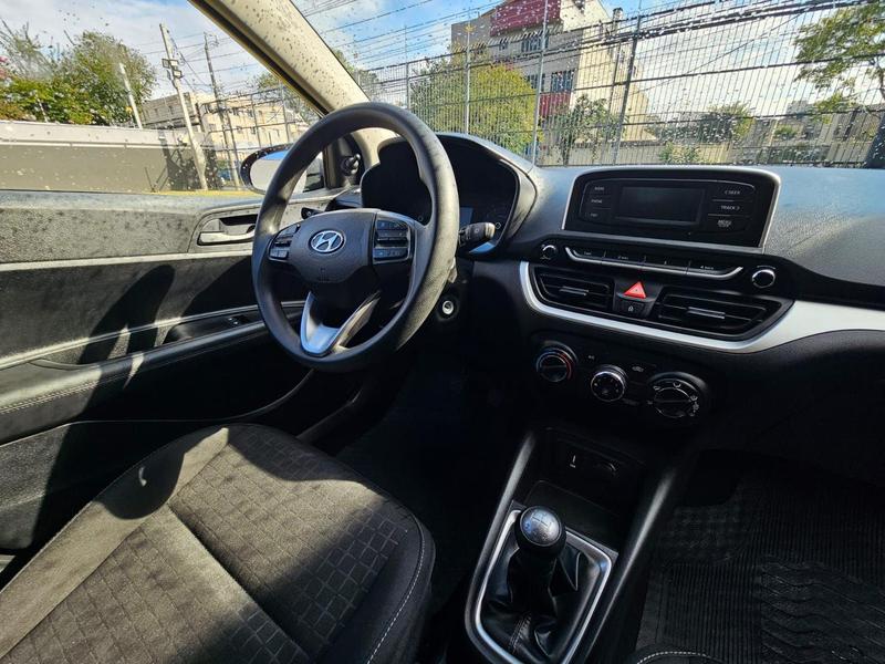 Hyundai HB20S 1.0 Flex 12V Mec. - foto 8