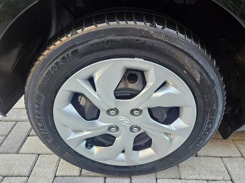 Hyundai HB20S Plus 1.0 Flex 12V Mec. - foto 15