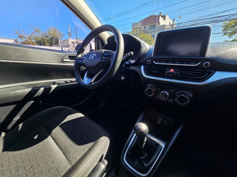 Hyundai HB20 Comfort Plus 1.0 Flex 12V Mec - foto 8