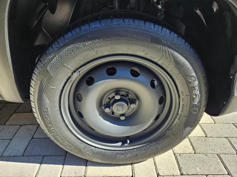 Fiat Strada Endurance 13 Flex 8V Cs Plus - foto 13