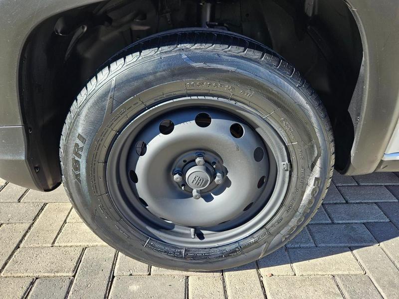 Fiat Strada Endurance 13 Flex 8V Cs Plus - foto 13
