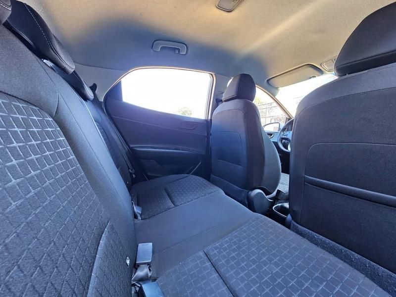 Hyundai HB20 Comfort Plus 1.0 Flex 12V Mec - foto 11