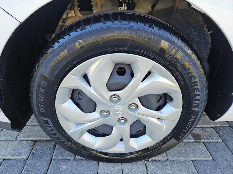 Hyundai HB20 Comfort Plus 1.0 Flex 12V Mec - foto 15