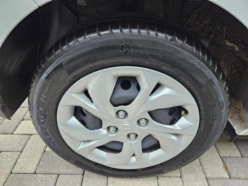 Hyundai HB20 Comfort Plus 1.0 Flex 12V Mec - foto 15