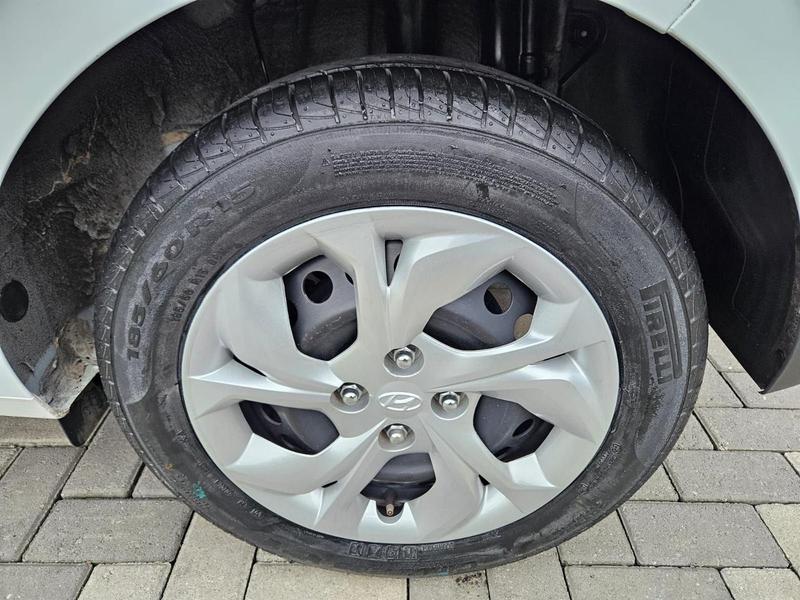 Hyundai HB20 Comfort Plus 1.0 Flex 12V Mec - foto 12