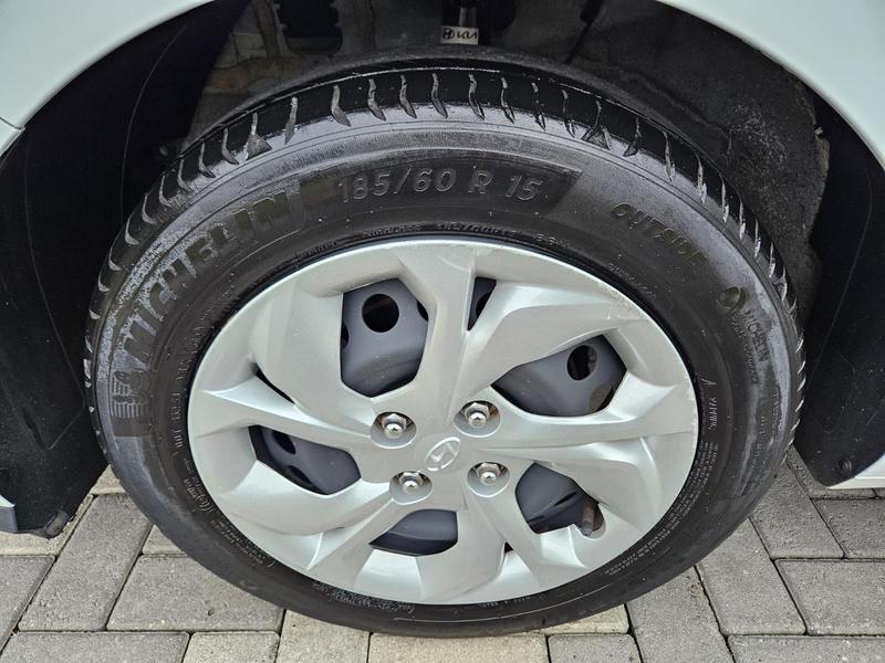 Hyundai HB20 Comfort Plus 1.0 Flex 12V Mec - foto 14