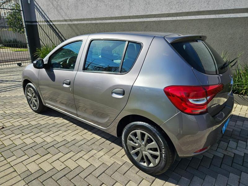 Renault Sandero Life Flex 1.0 12V 5P Mec. - foto 6