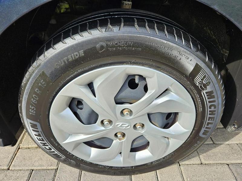 Hyundai HB20S Plus 1.0 Flex 12V Mec. - foto 16
