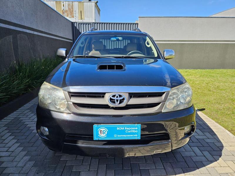 Toyota SW4 Srv 4X4 - foto 2