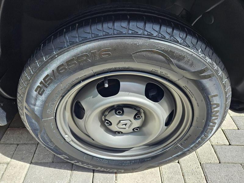 Renault Oroch Pro 1.6 Flex 16V Mec. - foto 14