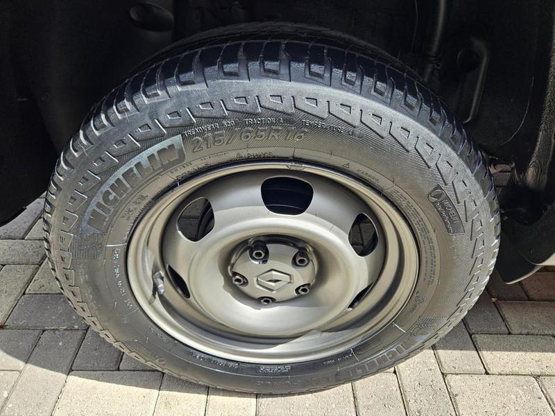 Renault Oroch Pro 1.6 Flex 16V Mec. - foto 15