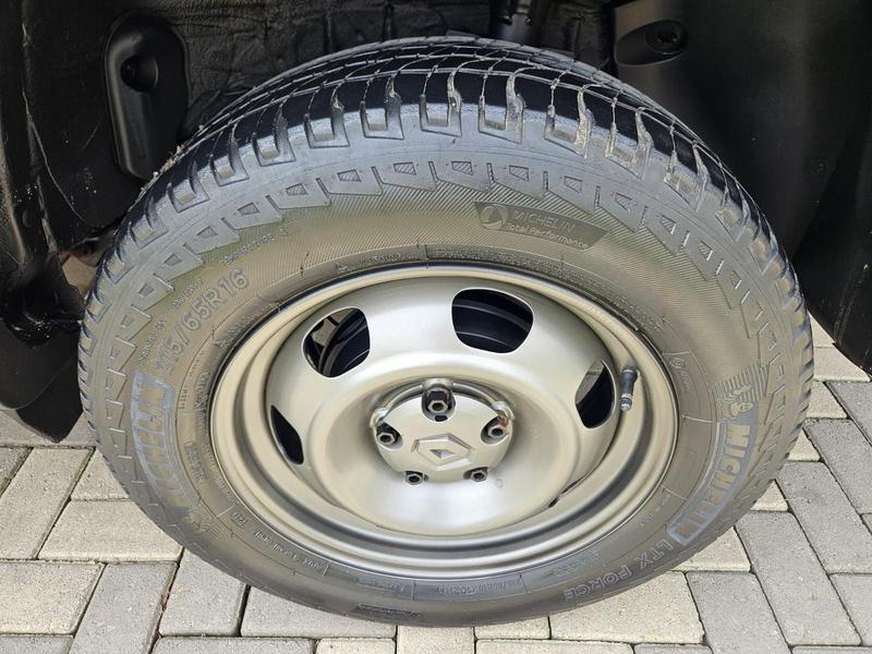 Renault Oroch Pro 1.6 Flex 16V Mec. - foto 12