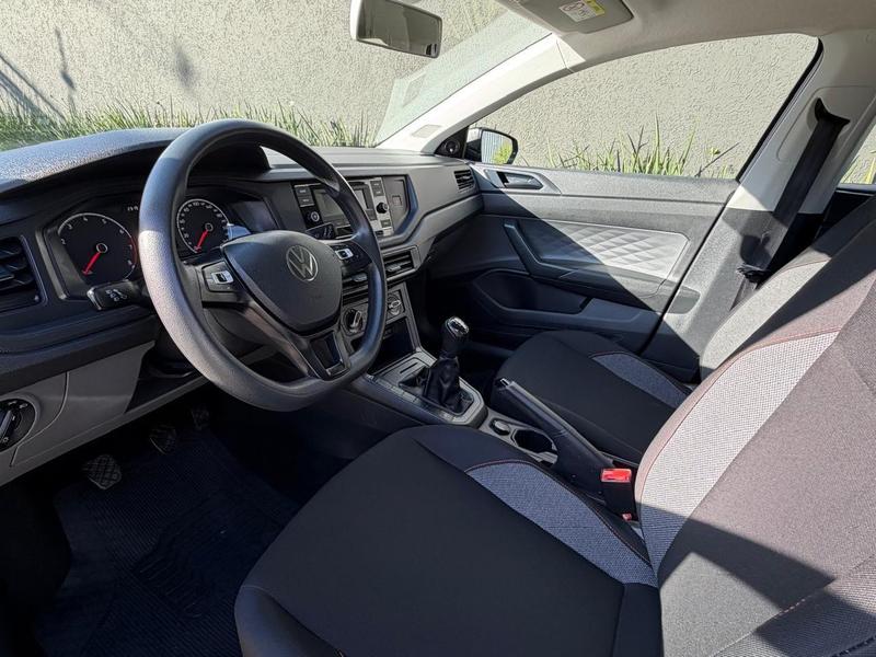 Volkswagen Polo Track 1.0 Flex 12V 5P - foto 8