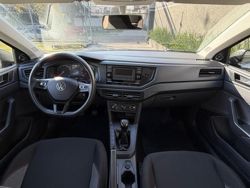 Volkswagen Polo Track 1.0 Flex 12V 5P - foto 9