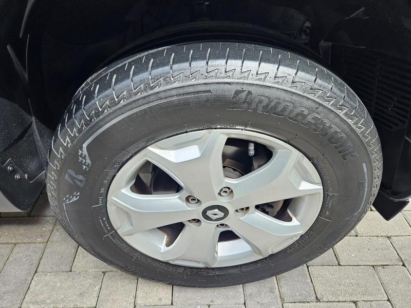 Renault Duster Intense Plus 1.6 16V Flex Mec - foto 12