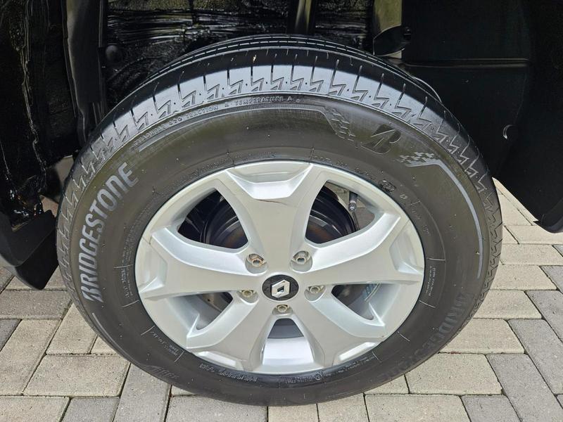 Renault Duster Intense Plus 1.6 16V Flex Mec - foto 13