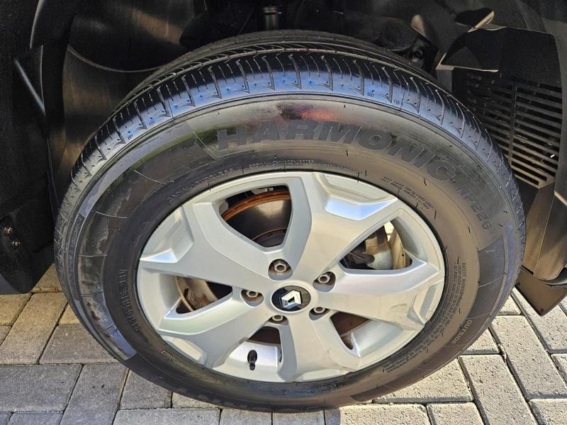 Renault Duster Intense Plus 1.6 16V Flex Mec - foto 14