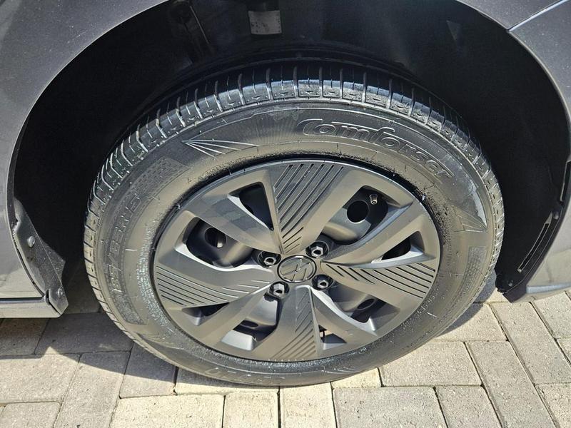 Volkswagen Polo Track 1.0 Flex 12V 5P - foto 14