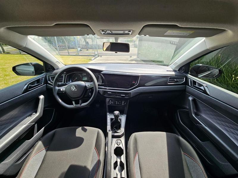 Volkswagen Polo Track 1.0 Flex 12V 5P - foto 7