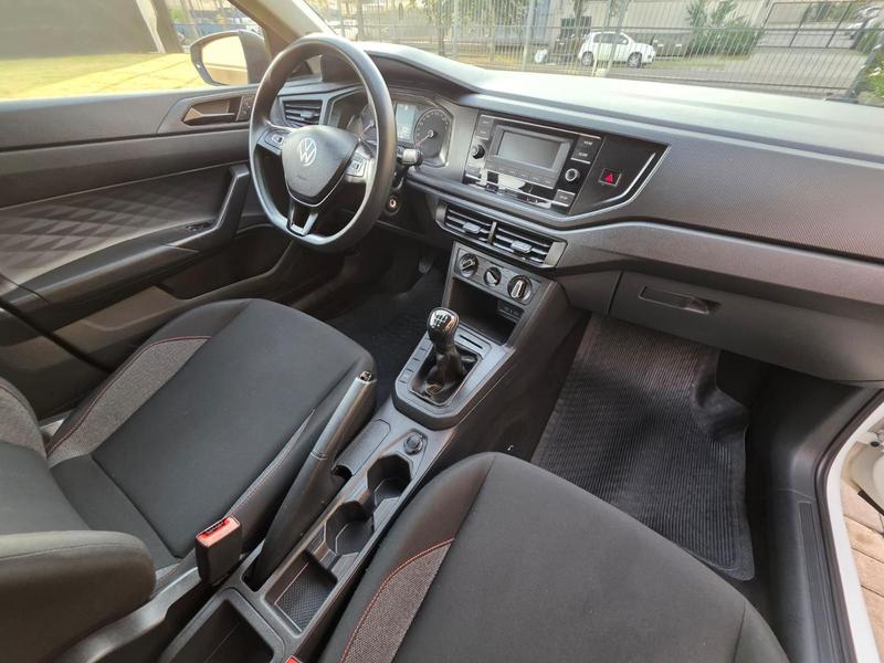Volkswagen Polo Track 1.0 Flex 12V 5P - foto 12