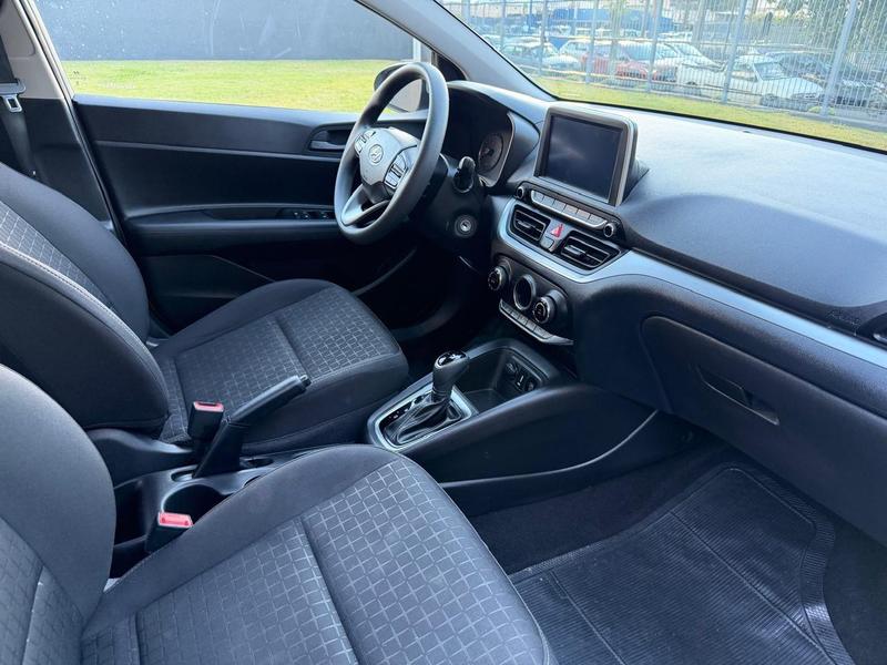 Hyundai HB20 Comfort Plus 1.0 Tb Flex 12V Automático - foto 7