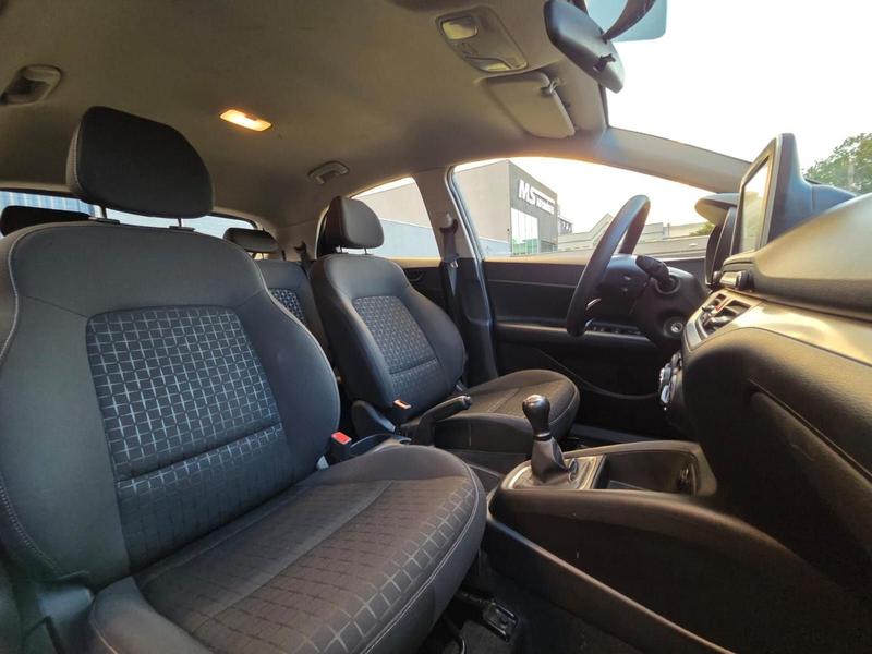 Hyundai HB20 Comfort Plus 1.0 Flex 12V Mec - foto 11