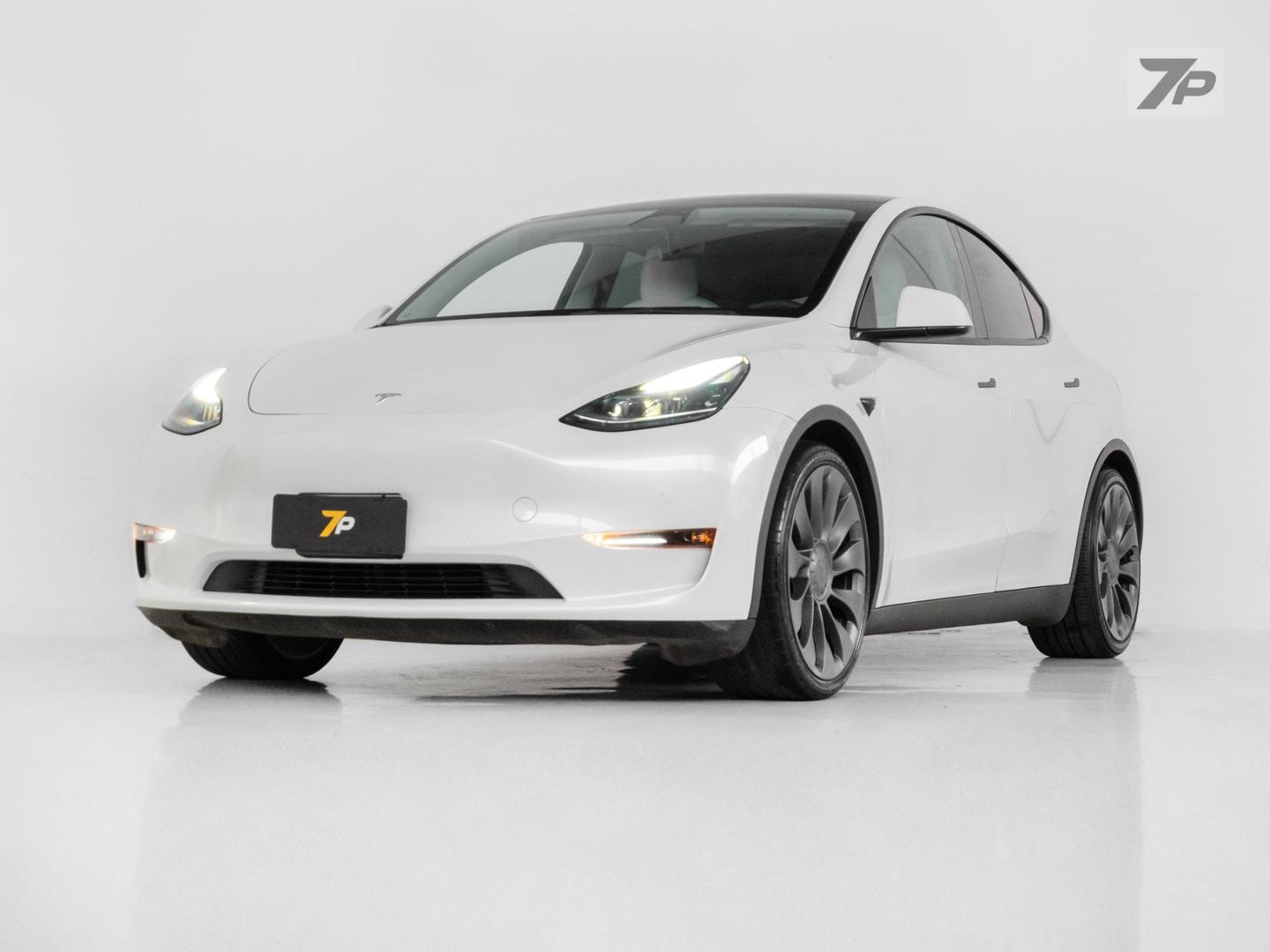 TESLA MODEL Y 2021/2021 - 7Place