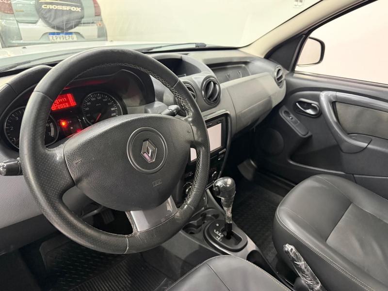 Renault Duster 2.0 D 4x2a - foto 2